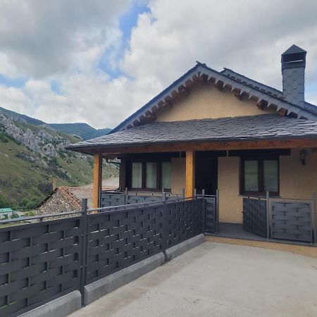 Villafeliz Vivienda Turistica Cueto Larama Vut-Le-860 빌라 외부 사진